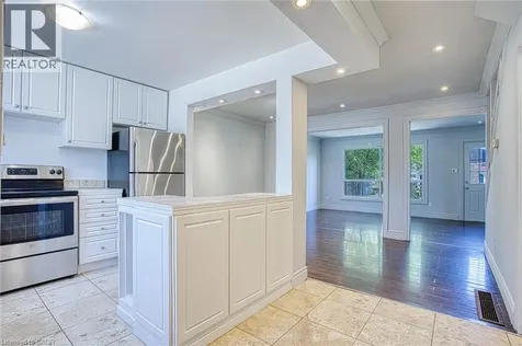 75 Berkindale Drive Hamilton ON L8E 3L3