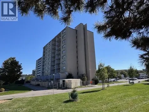 15 Albright Road Hamilton ON L8K 5J2