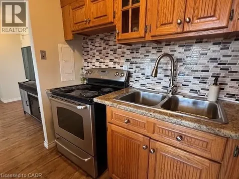 15 Albright Road Hamilton ON L8K 5J2