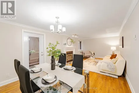 222 Russell Avenue Ottawa ON K1N 7X5