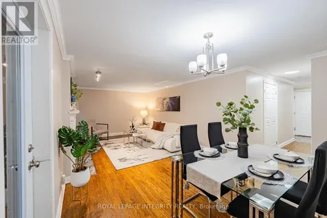 222 Russell Avenue Ottawa ON K1N 7X5