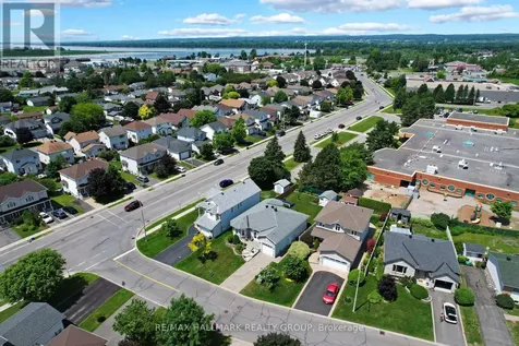 1795 Patricia Street Clarence-rockland ON K4K 1T4