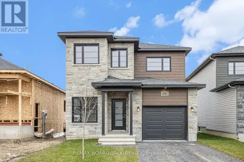 1141 Montblanc Crescent Russell ON K0A 1W0