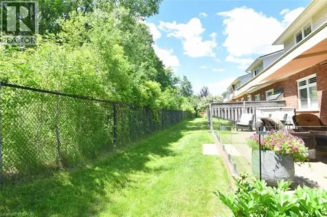 27 Landscapes Trail Ancaster ON L9K 0A1