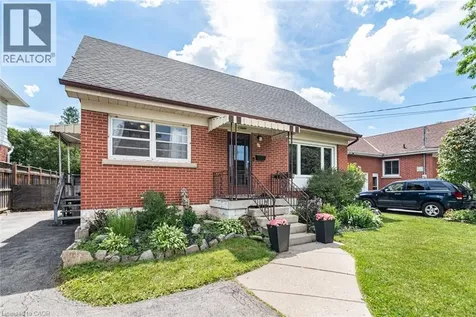 43 Wyngate Avenue Stoney Creek ON L8G 1T3