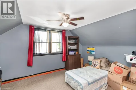 43 Wyngate Avenue Stoney Creek ON L8G 1T3