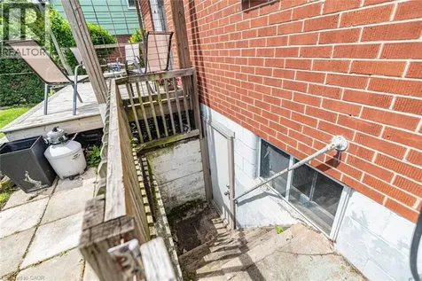 43 Wyngate Avenue Stoney Creek ON L8G 1T3