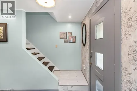 43 Wyngate Avenue Stoney Creek ON L8G 1T3