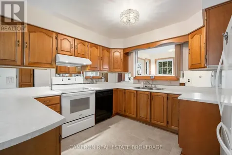 425 Danis Avenue Cornwall ON K6H 5G2