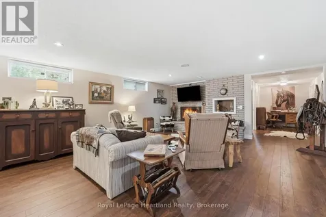 82858 London Road Central Huron (hullett) ON N0M 1H0