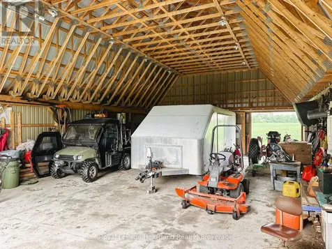 82858 London Road Central Huron (hullett) ON N0M 1H0
