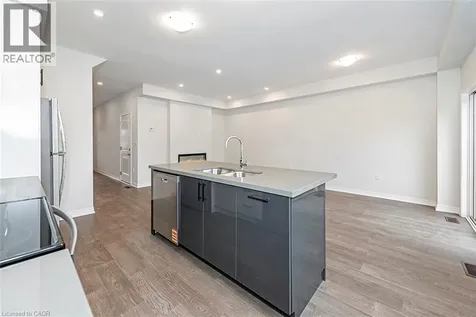 22 Linden Park Lane Hamilton ON L9A 1Y1