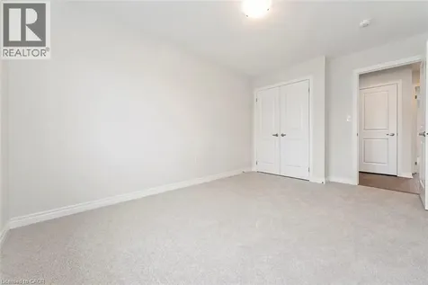 22 Linden Park Lane Hamilton ON L9A 1Y1