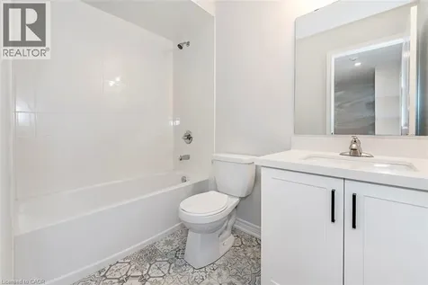 22 Linden Park Lane Hamilton ON L9A 1Y1