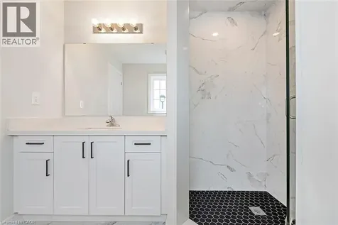 22 Linden Park Lane Hamilton ON L9A 1Y1
