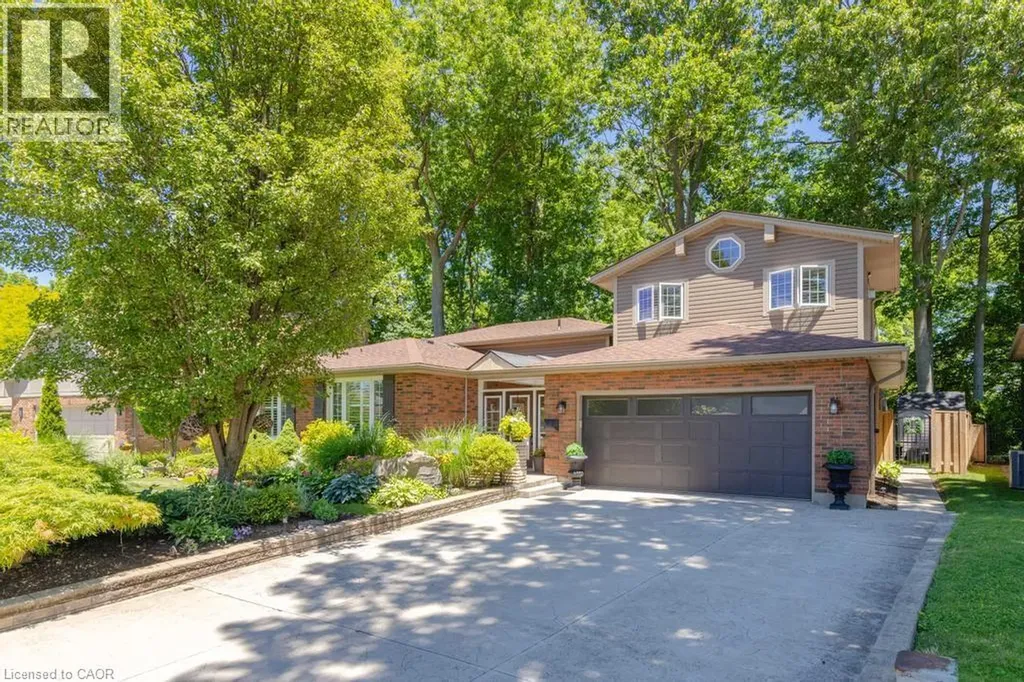26 Butler Crescent St. Catharines ON L2M 7B3