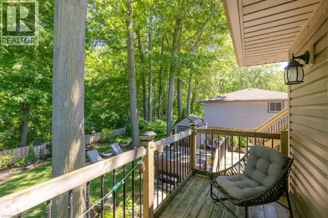 26 Butler Crescent St. Catharines ON L2M 7B3