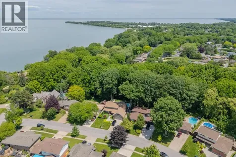 26 Butler Crescent St. Catharines ON L2M 7B3