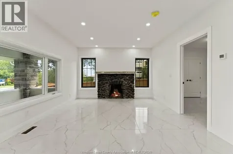 305 Erie Street South Leamington ON N8H 3C7