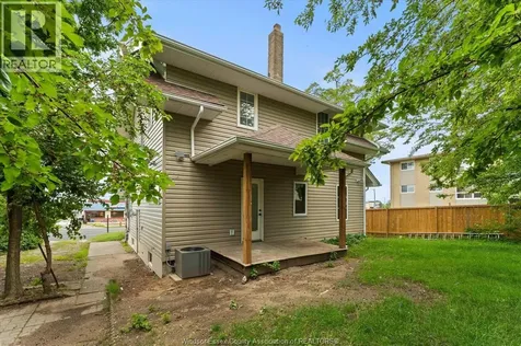 305 Erie Street South Leamington ON N8H 3C7