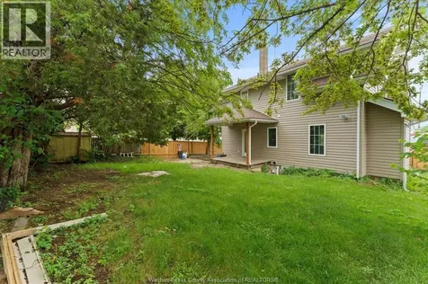 305 Erie Street South Leamington ON N8H 3C7