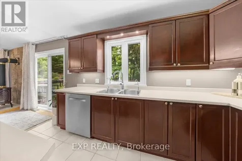 2670 Pierrette Drive Ottawa ON K4C 1B6