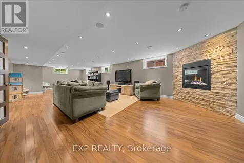 2670 Pierrette Drive Ottawa ON K4C 1B6