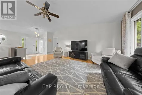 2670 Pierrette Drive Ottawa ON K4C 1B6