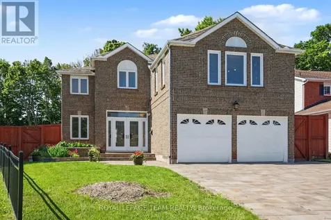 25 Beamish Crescent Ottawa ON K2K 2R6