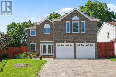 25 Beamish Crescent Ottawa ON K2K 2R6
