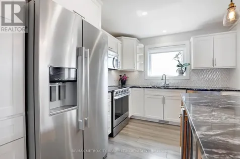 65 Noble Crescent Petawawa ON K8H 0G1