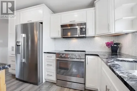 65 Noble Crescent Petawawa ON K8H 0G1