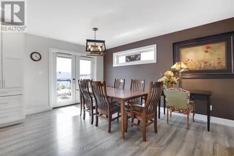 65 Noble Crescent Petawawa ON K8H 0G1