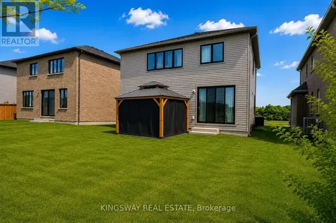 148 Union Boulevard Wasaga Beach ON L9Z 0P1