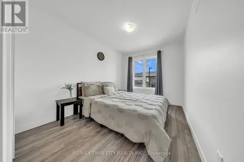 13 Pony Way Kitchener ON N2R 0R8