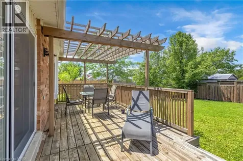 124 Blackburn Drive Brantford ON N3T 6S2