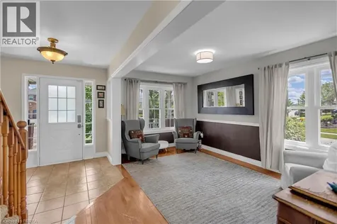 124 Blackburn Drive Brantford ON N3T 6S2