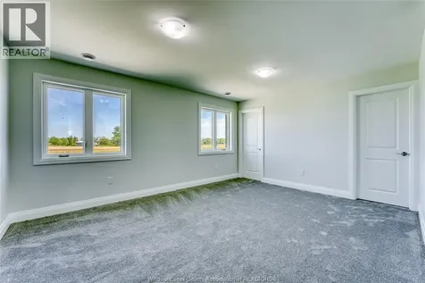104 Eagle Street Leamington ON N8H 0G5