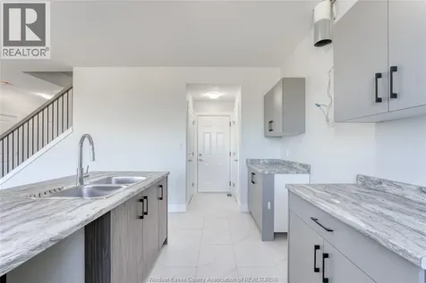 104 Eagle Street Leamington ON N8H 0G5