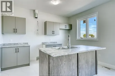 104 Eagle Street Leamington ON N8H 0G5