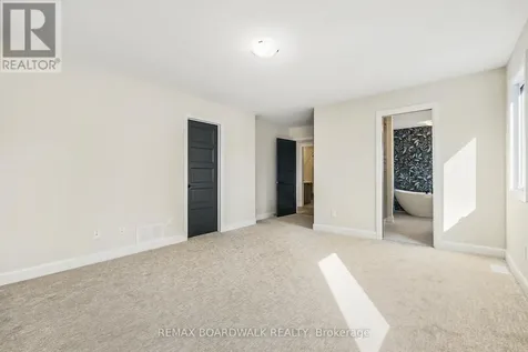 1064 Chablis Crescent Russell ON K0A 1W0