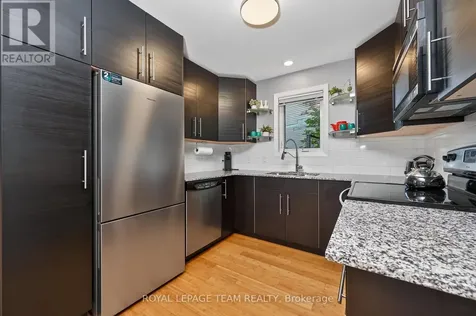13 Candow Crescent Ottawa ON K2S 1K6