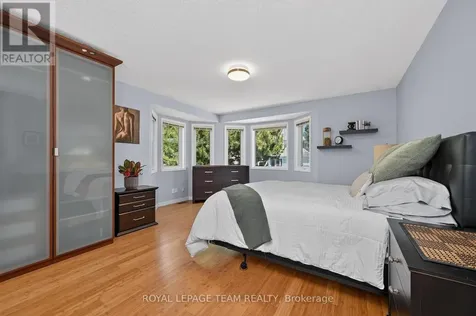 13 Candow Crescent Ottawa ON K2S 1K6