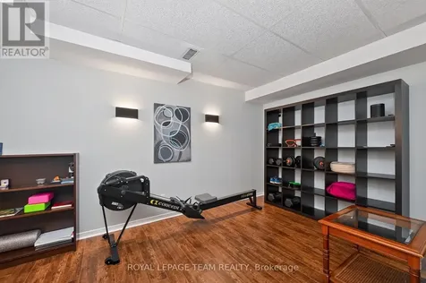 13 Candow Crescent Ottawa ON K2S 1K6