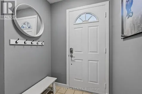 13 Candow Crescent Ottawa ON K2S 1K6