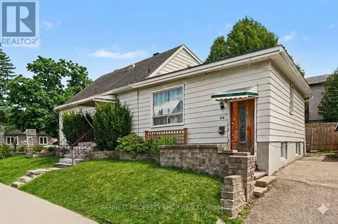 34 Hazel Street Ottawa ON K1S 1J5