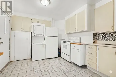 34 Hazel Street Ottawa ON K1S 1J5