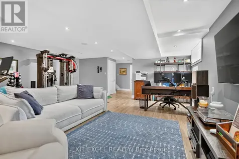 6850 Breanna Cardill Street Ottawa ON K4P 0C1