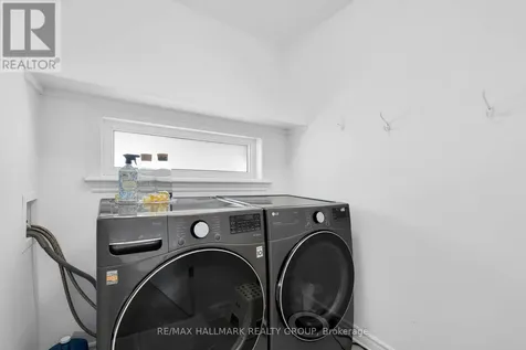 112 Crevasse Road Ottawa ON K1W 0P9