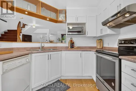 38 Central Park Drive Ottawa ON K2C 4A3